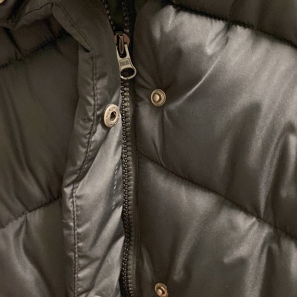 Black GAP Puffer Jacket - Picture 6 of 8